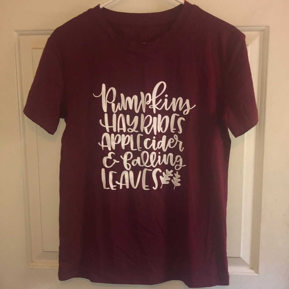 Cute fall themed screen print tee size small